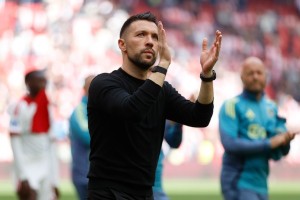 大乐透综合走势图-阿贾克斯主帅赛后流泪！评论员：他可能是在想是否该离开