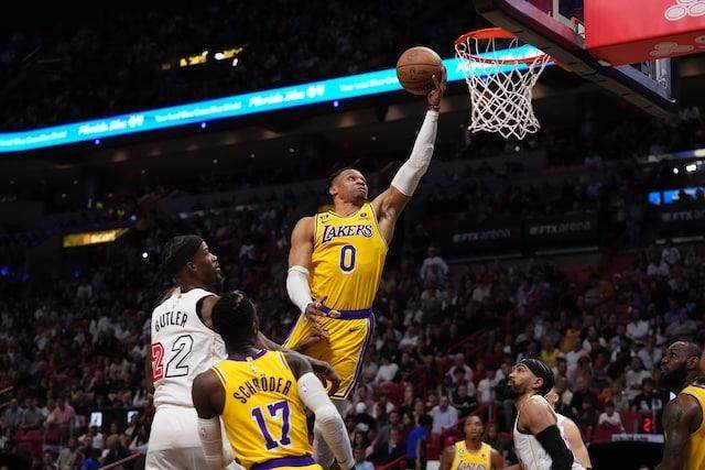 1672919175356062067.jpg Russell-Westbrook-22.jpg